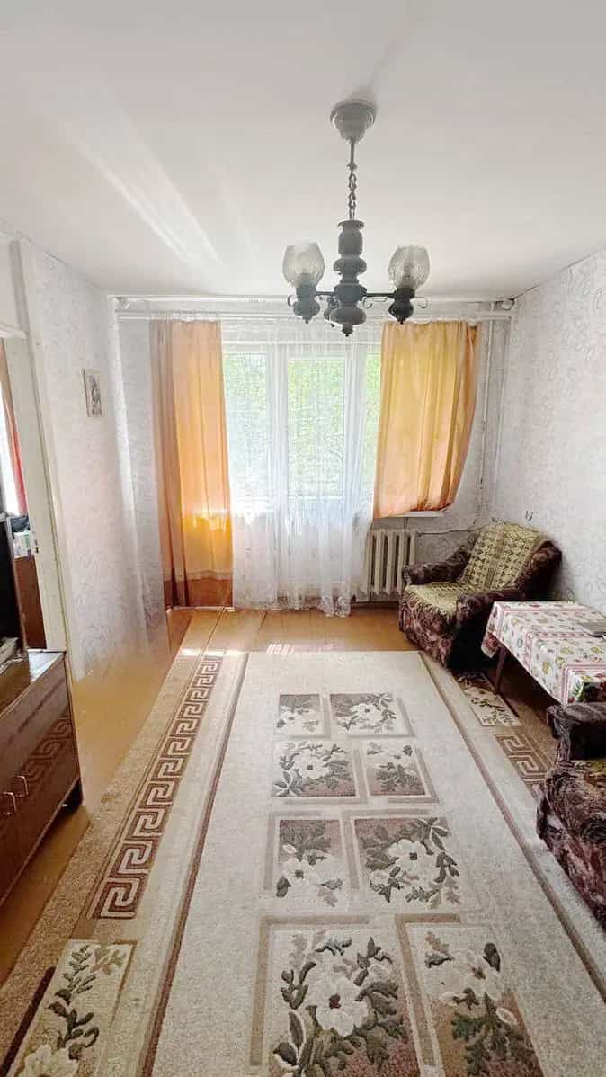 Беларусь, Минск, улица Калиновского, 19