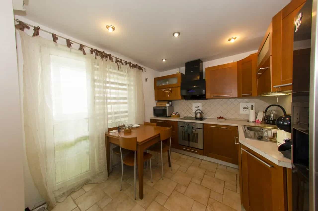 Беларусь, Минск, улица Калиновского, 82к2, фото 2