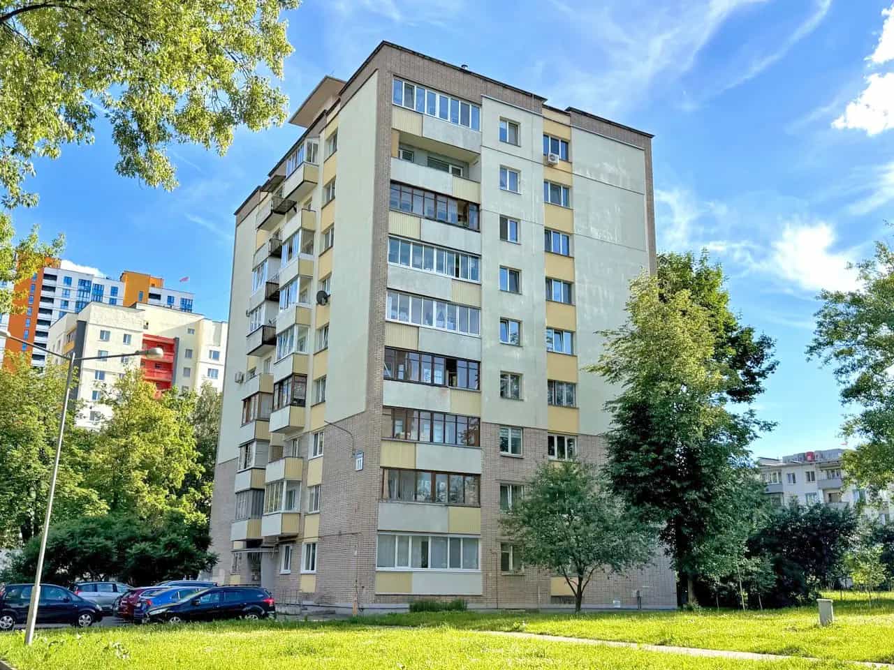 Беларусь, Минск, Аэродромная улица, 11