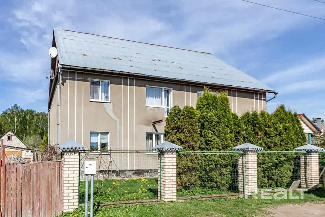 Беларусь, Минский район, агрогородок Михановичи, Заводская улица, 22