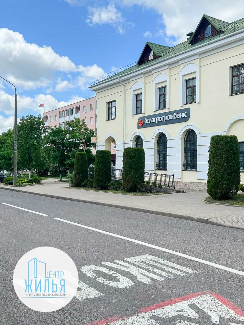 Беларусь, Гродненская область, городской посёлок Большая Берестовица, Советская улица, 6, фото 12