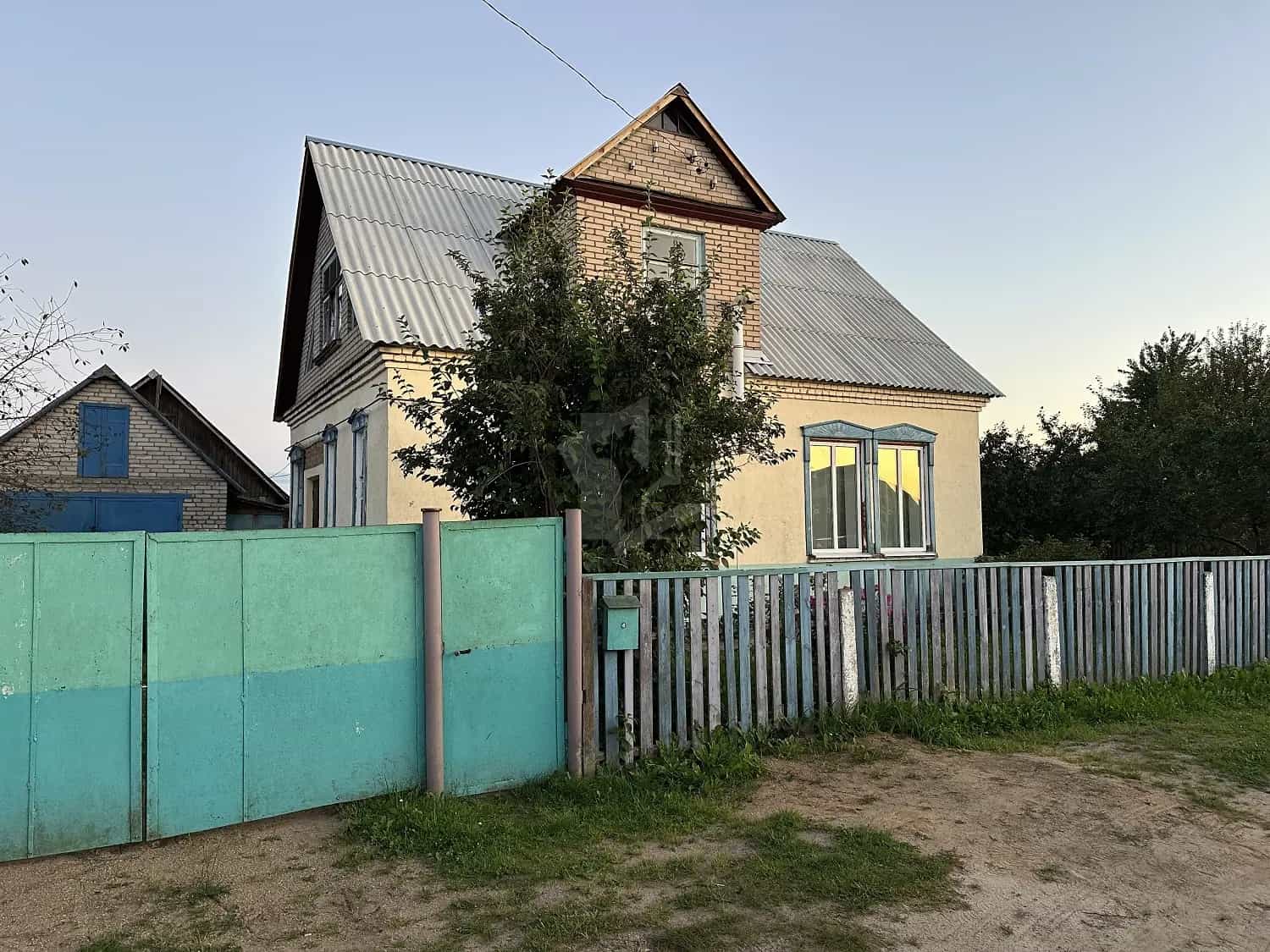 Беларусь, Минская область, Логойский район, Плещеницкий сельсовет, городской посёлок Плещеницы, Пионерская улица, 4, фото 4