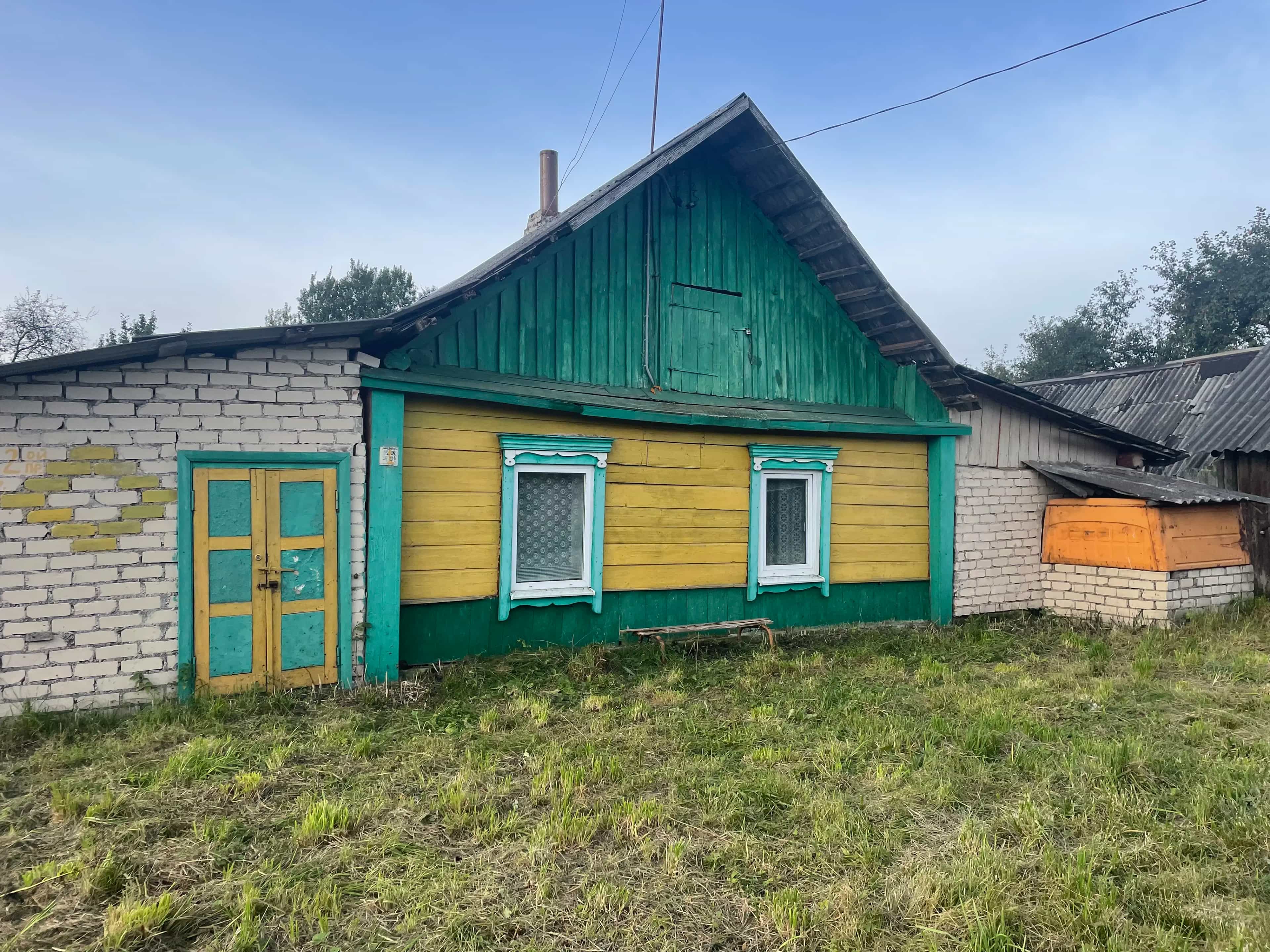 Беларусь, Витебская область, Ушачский район, Кубличский сельсовет, деревня Селище, 2-й Приозёрный переулок, 1