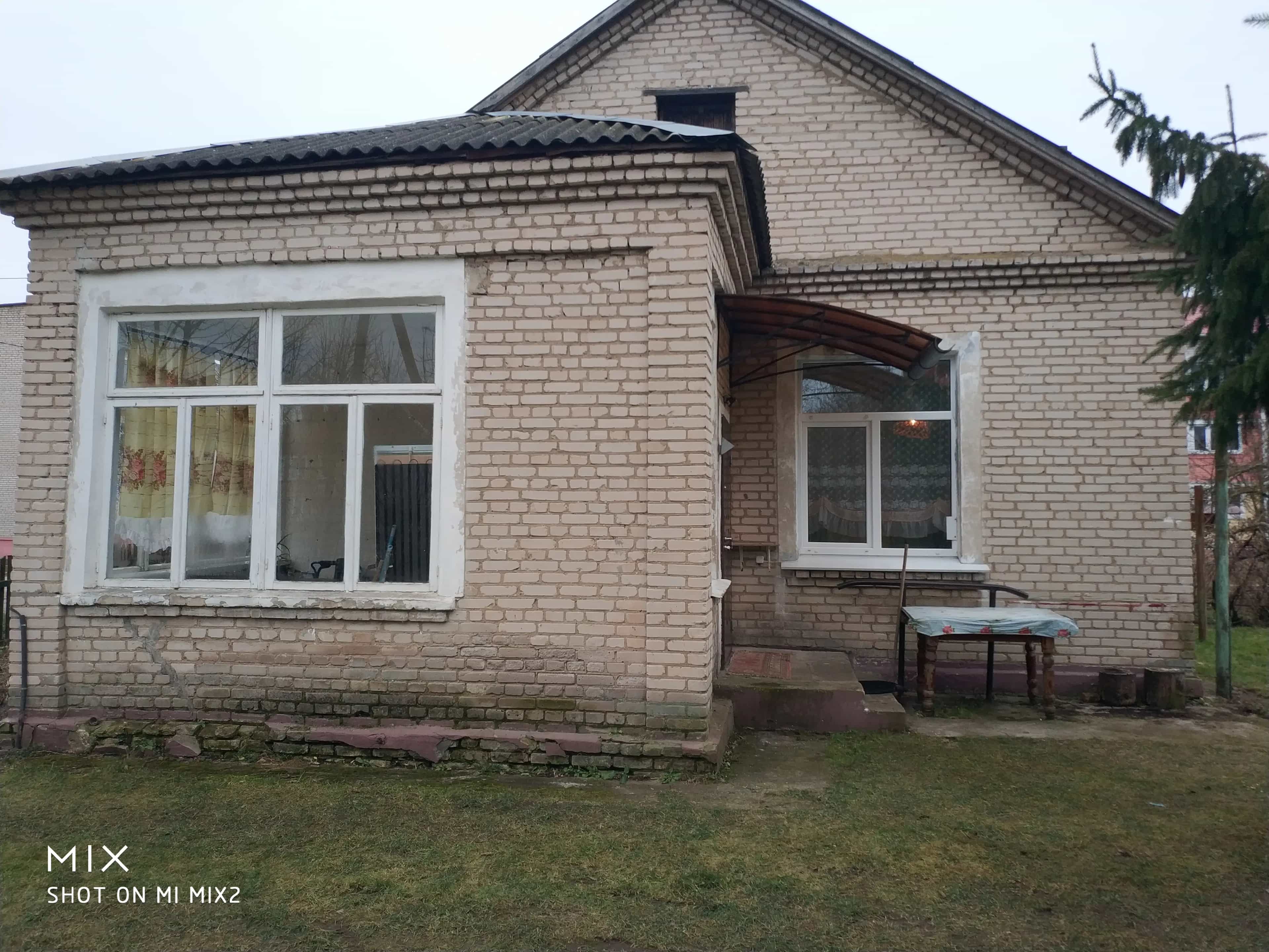 Беларусь, Гродненская область, Лидский район, Дубровенский сельсовет, посёлок Первомайский, Комсомольская улица, 4, фото 11