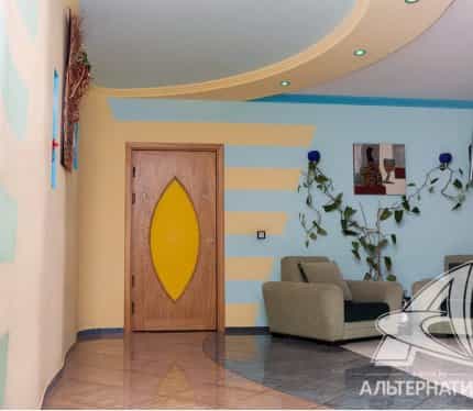 Беларусь, Брест, улица Энгельса, 12, фото 5