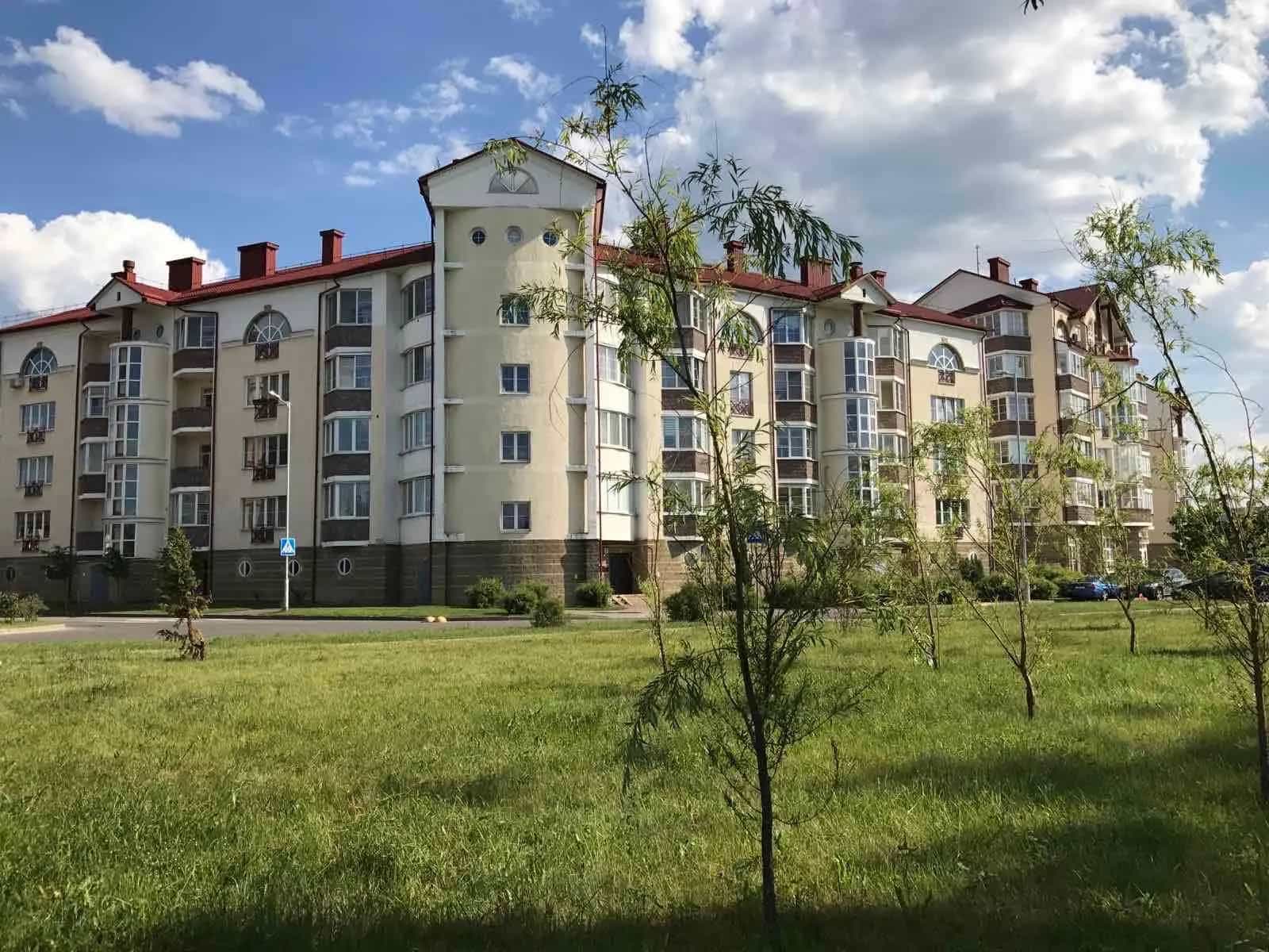 Беларусь, Минск, улица Валентия Ваньковича, 53