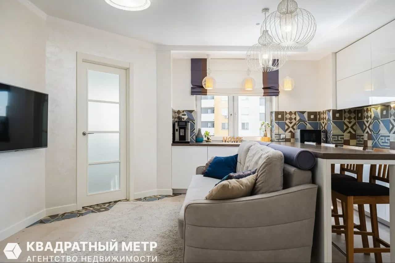 Беларусь, Минск, улица Карвата, 31Г, фото 2