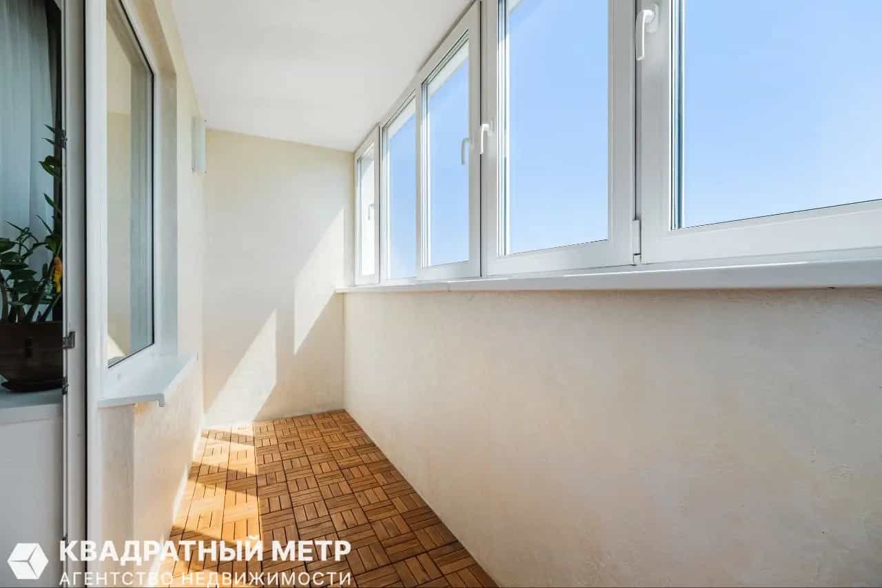 Беларусь, Минск, улица Карвата, 31Г, фото 13