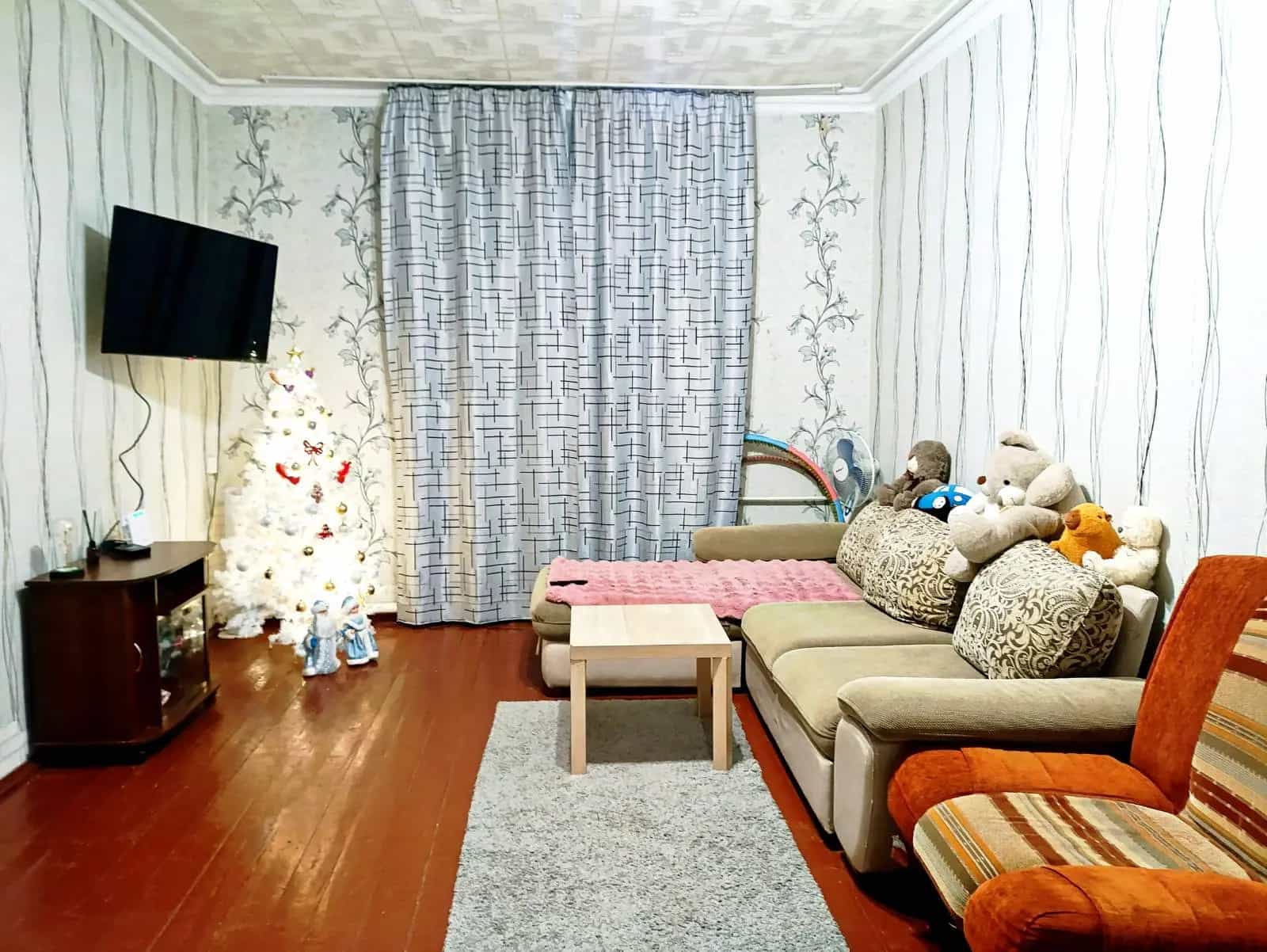 Беларусь, Гомельский район, Прибытковский сельсовет, посёлок Зябровка, Центральная улица, 195