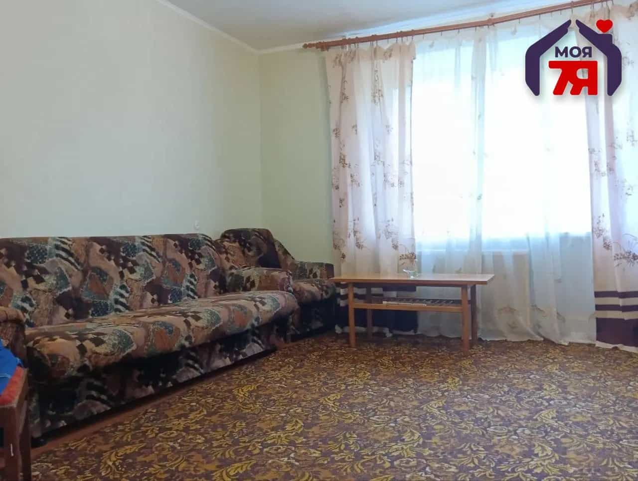 Беларусь, Минская область, Молодечно, улица Космонавтов, 2, фото 5