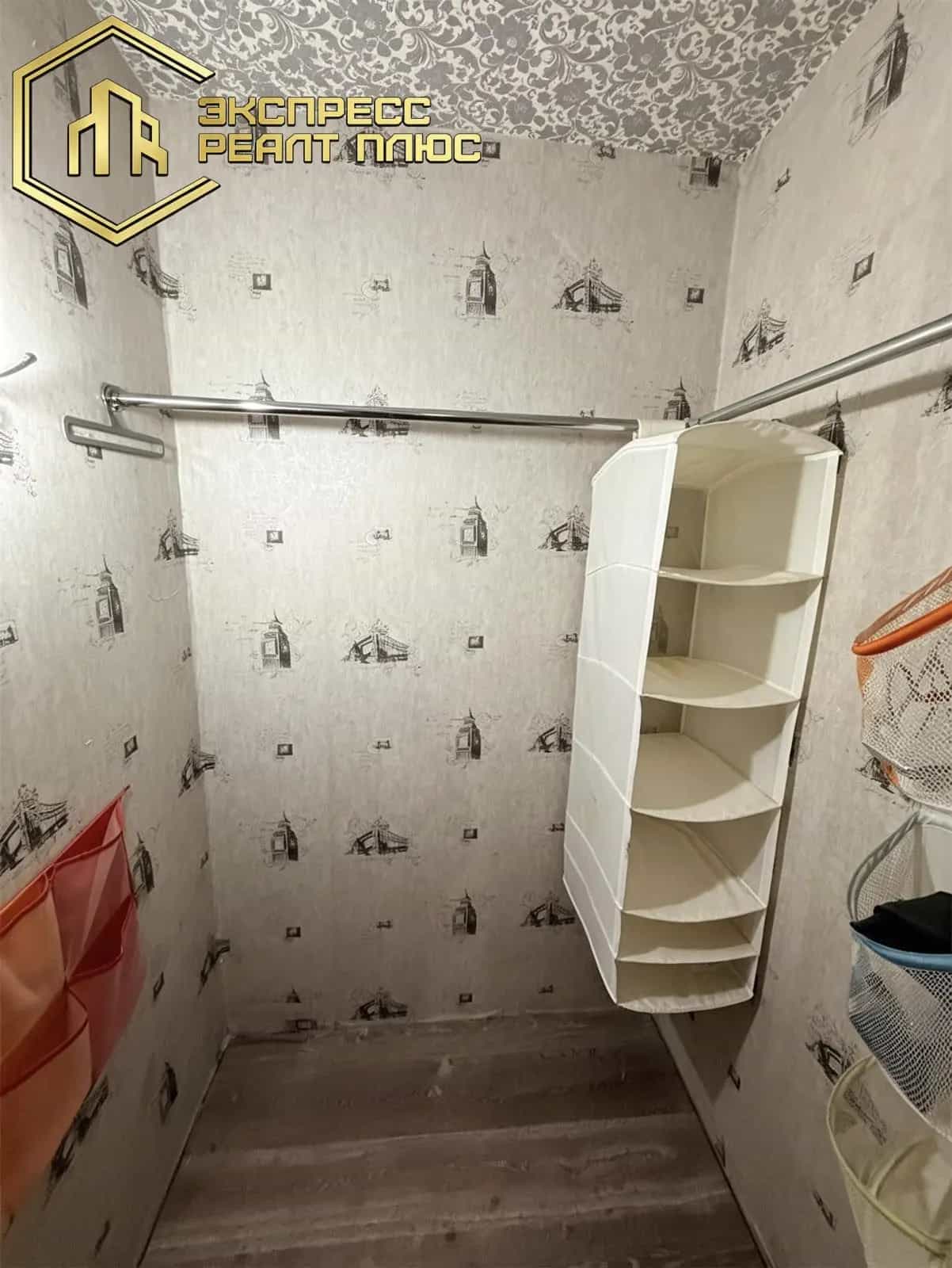 Беларусь, Брестская область, Кобрин, улица Дружбы, 14, фото 11