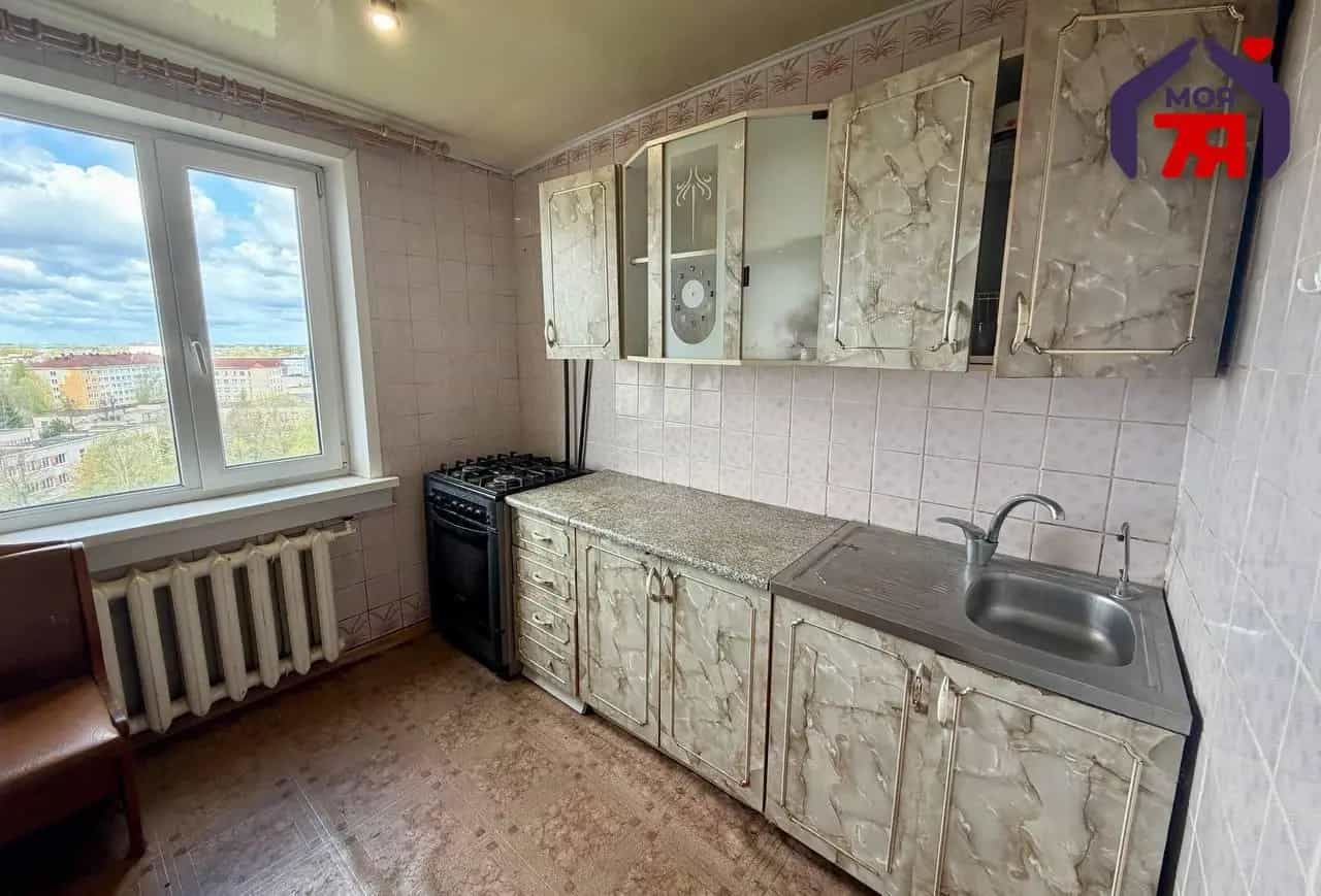 Беларусь, Минская область, Слуцк, Солигорская улица, 8, фото 2