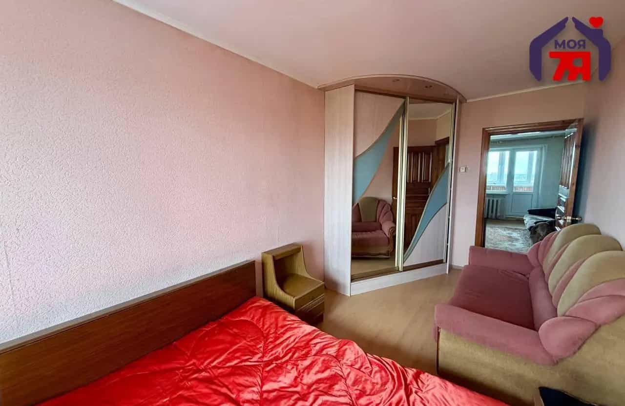 Беларусь, Минская область, Слуцк, Солигорская улица, 8, фото 10