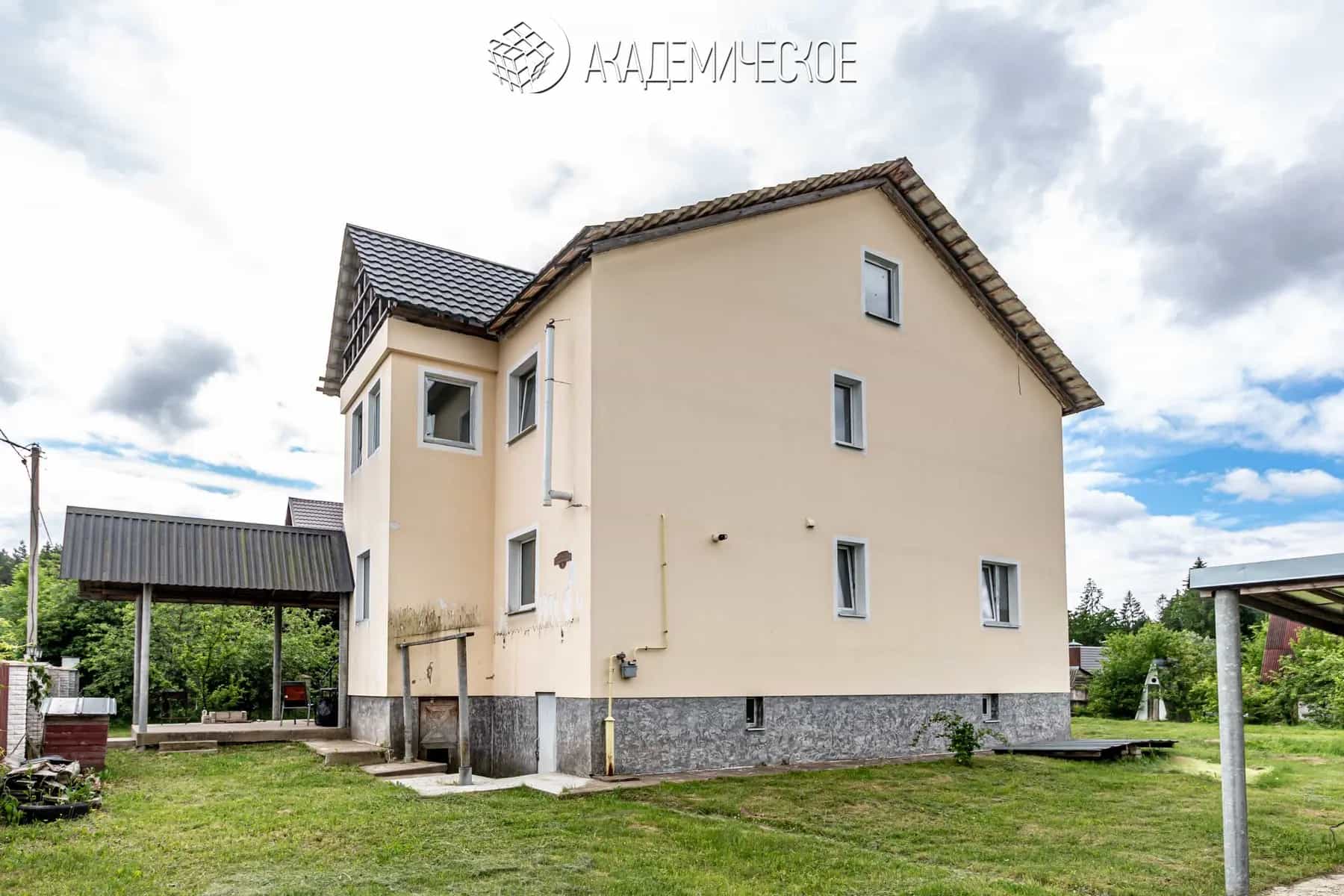 Беларусь, Минский район, агрогородок Колодищи, Николаевская улица, 7