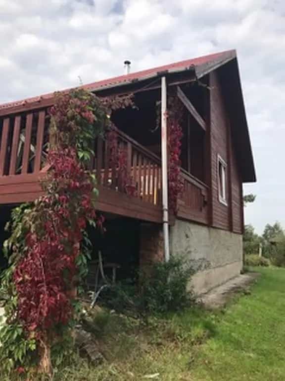 Беларусь, Минская область, Столбцовский район, Шашковский сельсовет, деревня Жуков Борок, Центральная улица, 63
