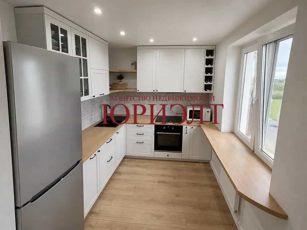 Беларусь, Гродно, улица Белые Росы, 83