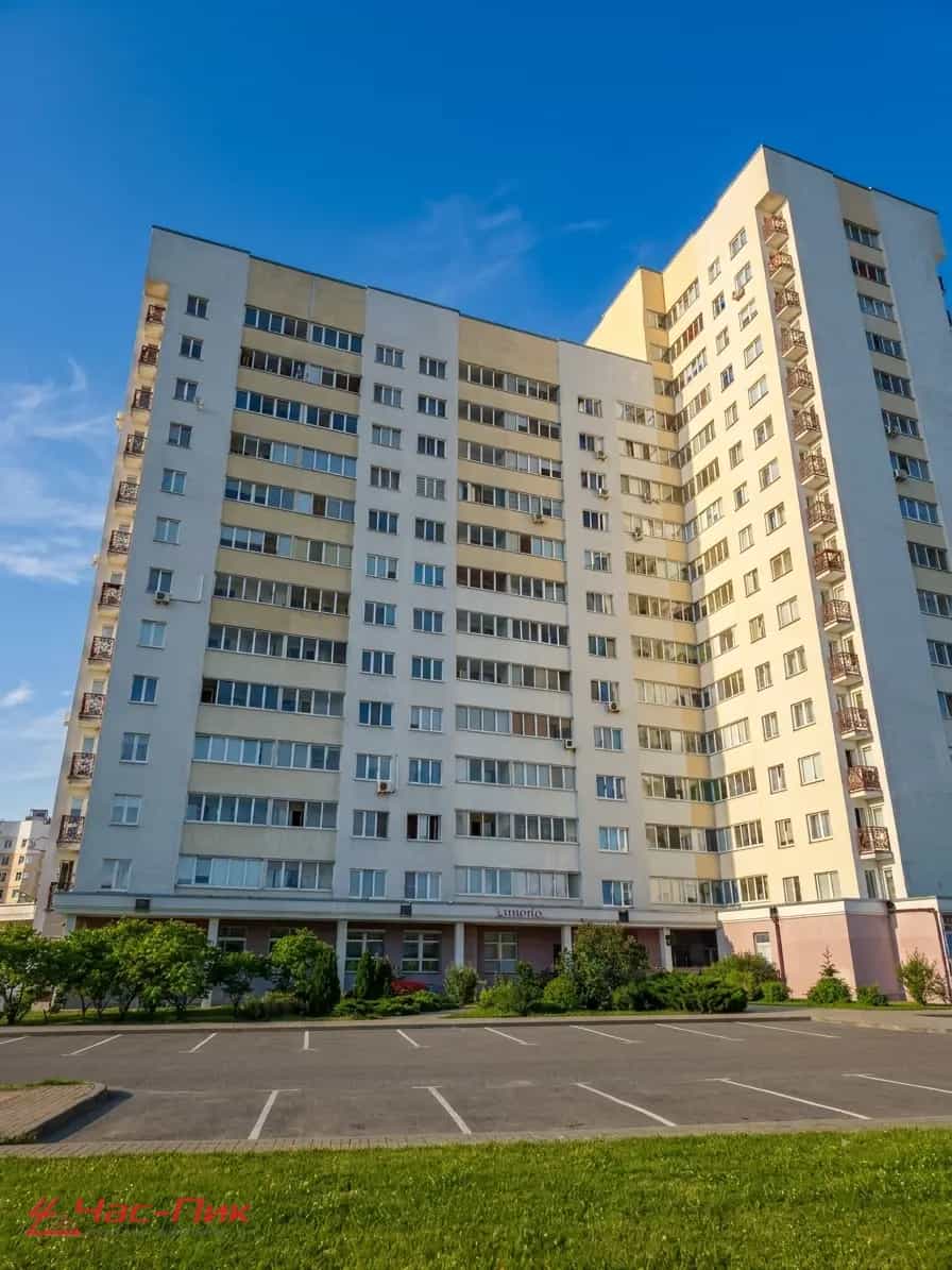Беларусь, Минск, улица Матусевича, 58
