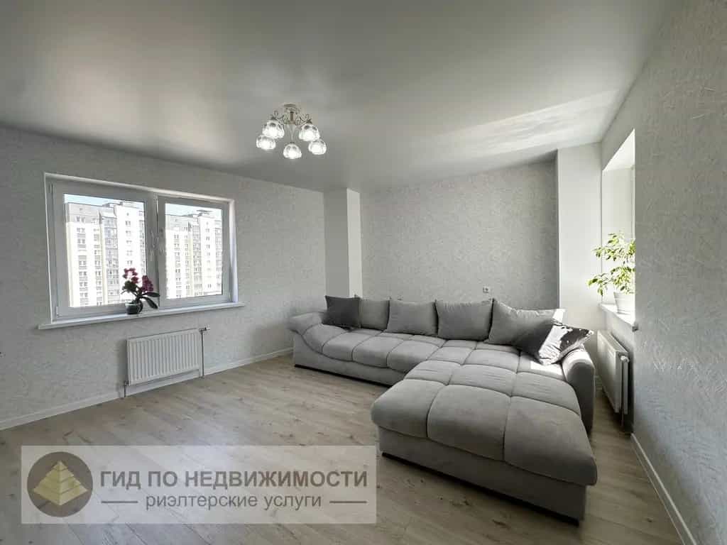 Беларусь, Гродно, улица Виктора Глухова, 20, фото 4