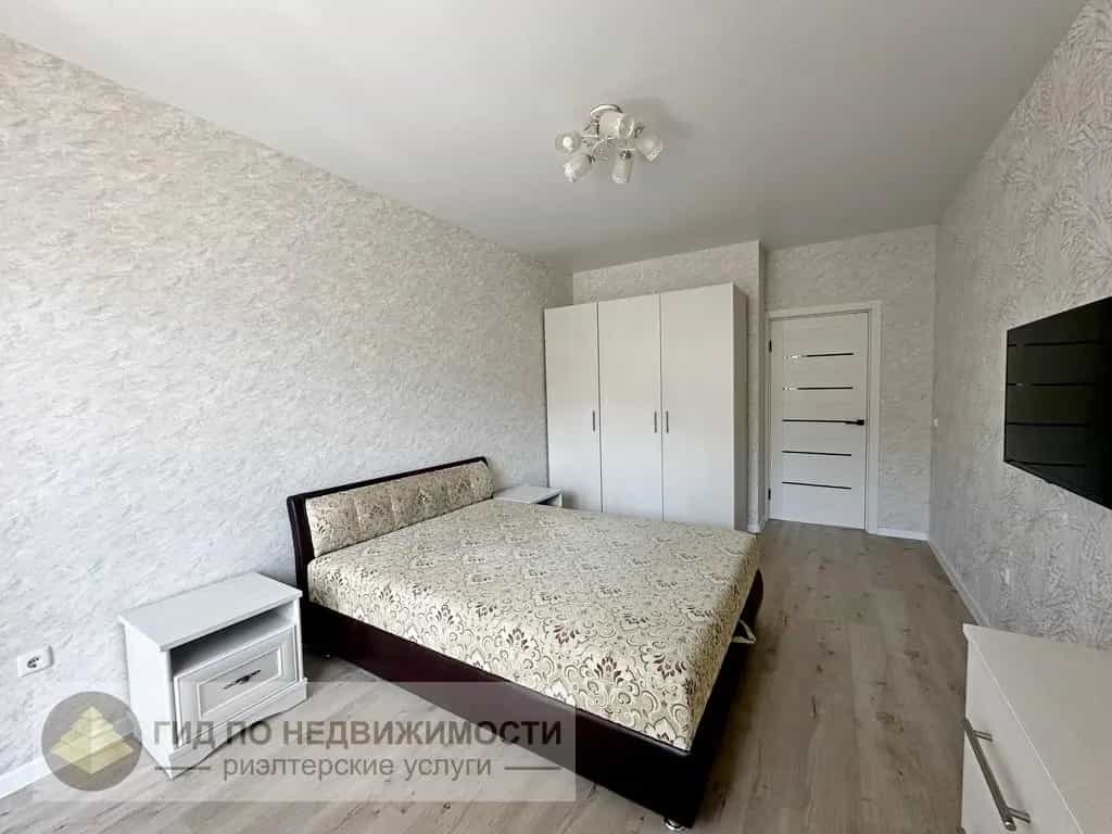 Беларусь, Гродно, улица Виктора Глухова, 20, фото 9