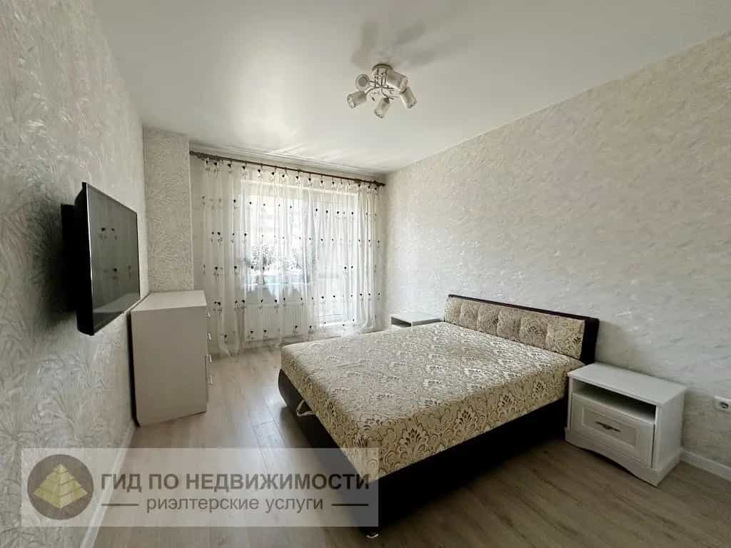 Беларусь, Гродно, улица Виктора Глухова, 20, фото 10