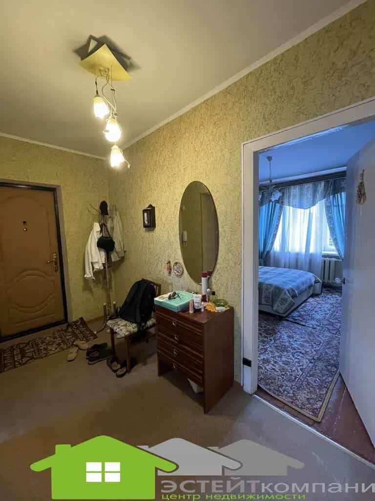 Беларусь, Гродненская область, Новогрудок, Комсомольская улица, 13, фото 2