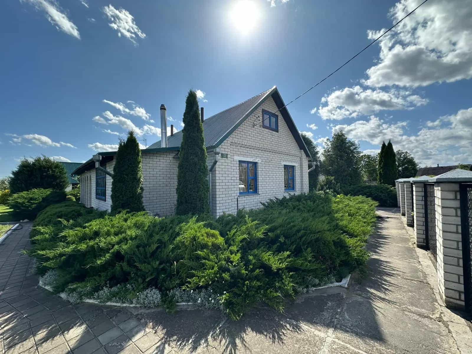 Беларусь, Гродненская область, Сморгонский район, Жодишковский сельсовет, деревня Данюшево, 28
