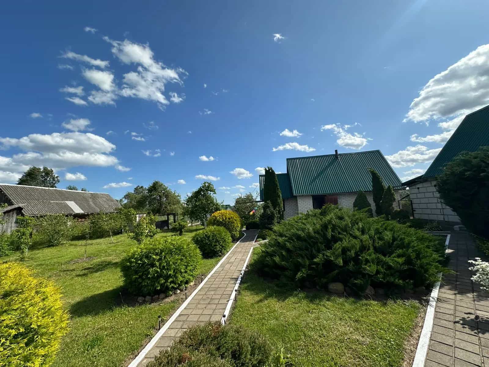 Беларусь, Гродненская область, Сморгонский район, Жодишковский сельсовет, деревня Данюшево, 28, фото 2