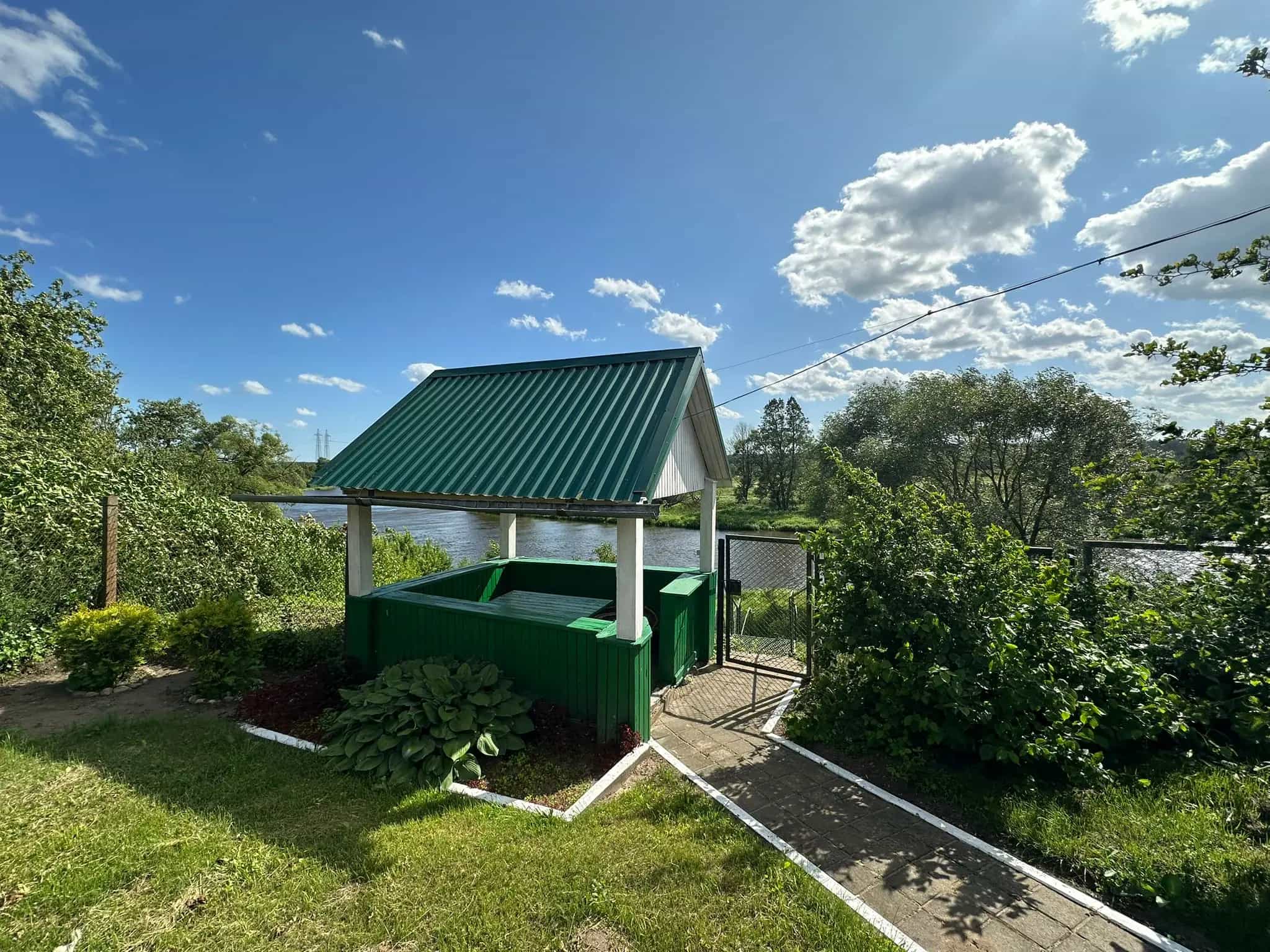 Беларусь, Гродненская область, Сморгонский район, Жодишковский сельсовет, деревня Данюшево, 28, фото 8