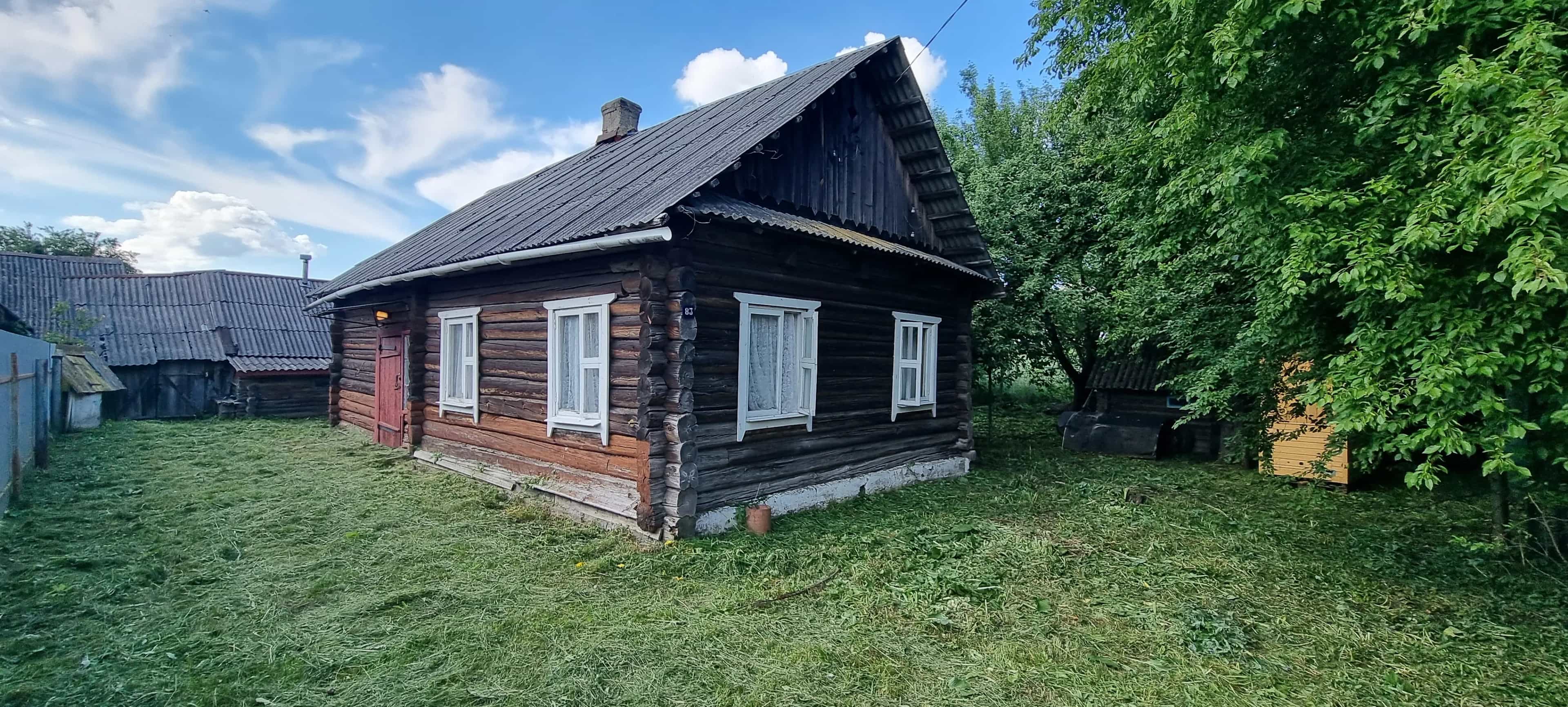 Беларусь, Минская область, Червень, Октябрьская улица, 83