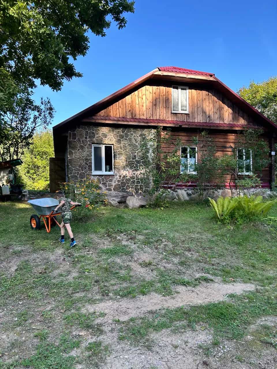 Беларусь, Гродненская область, Сморгонский район, агрогородок Вишнево, Школьная улица, 10, фото 3