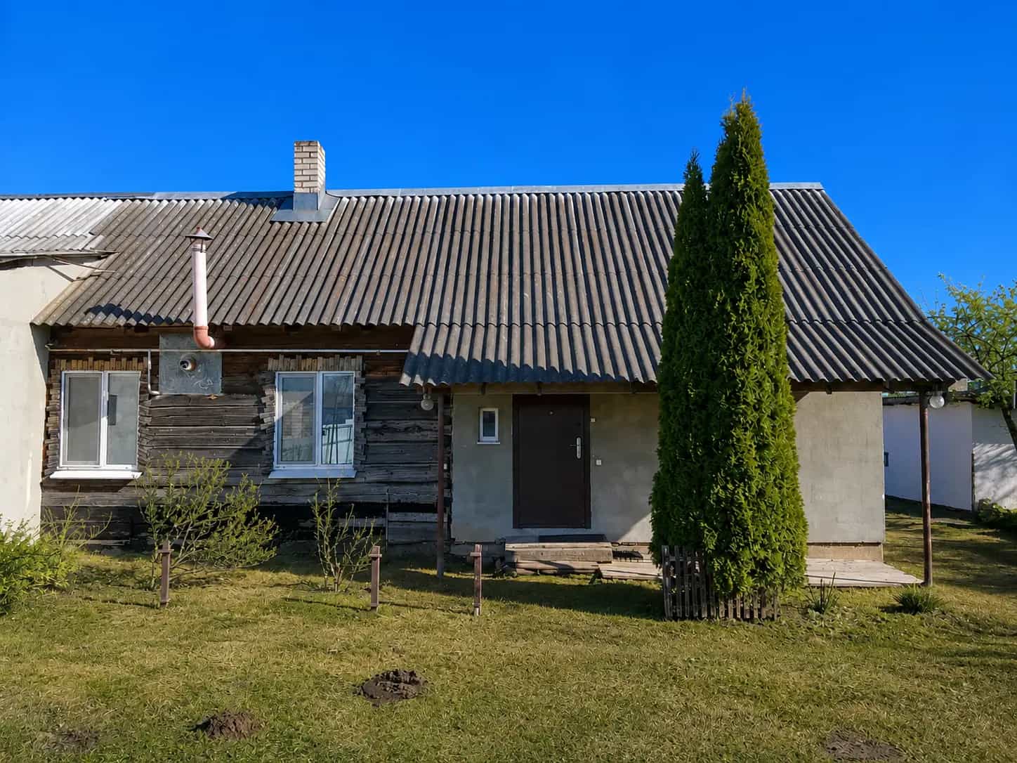 Беларусь, Минский район, Папернянский сельсовет, агрогородок Большевик, Северный переулок, 5