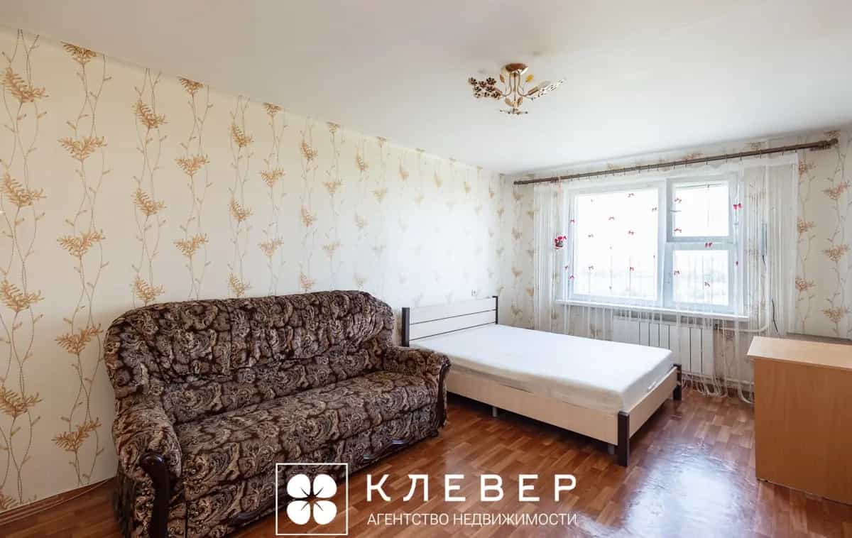Беларусь, Минск, улица Аладовых, 17