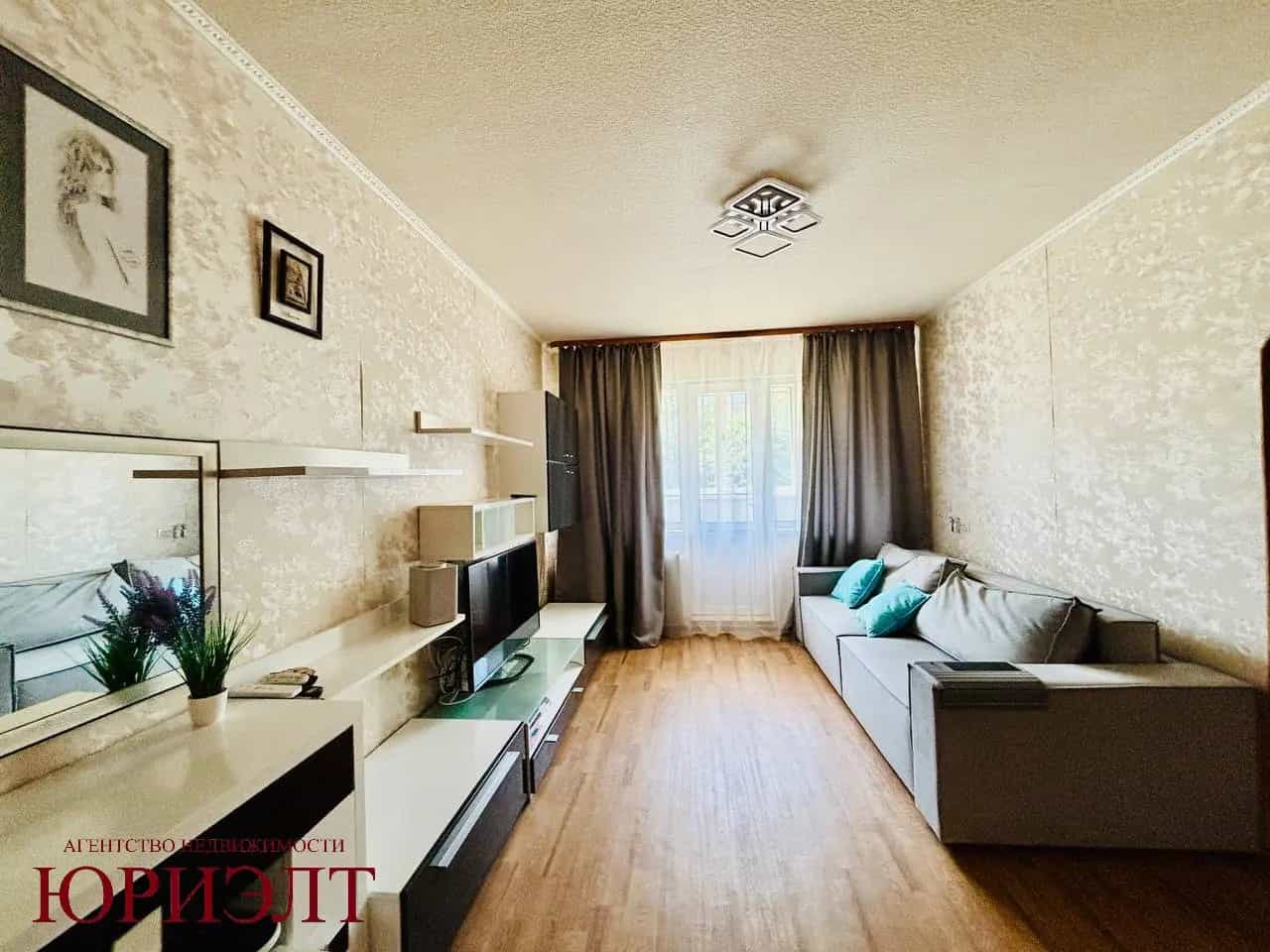 Беларусь, Витебская область, Новополоцк, Молодёжная улица, 55, фото 3