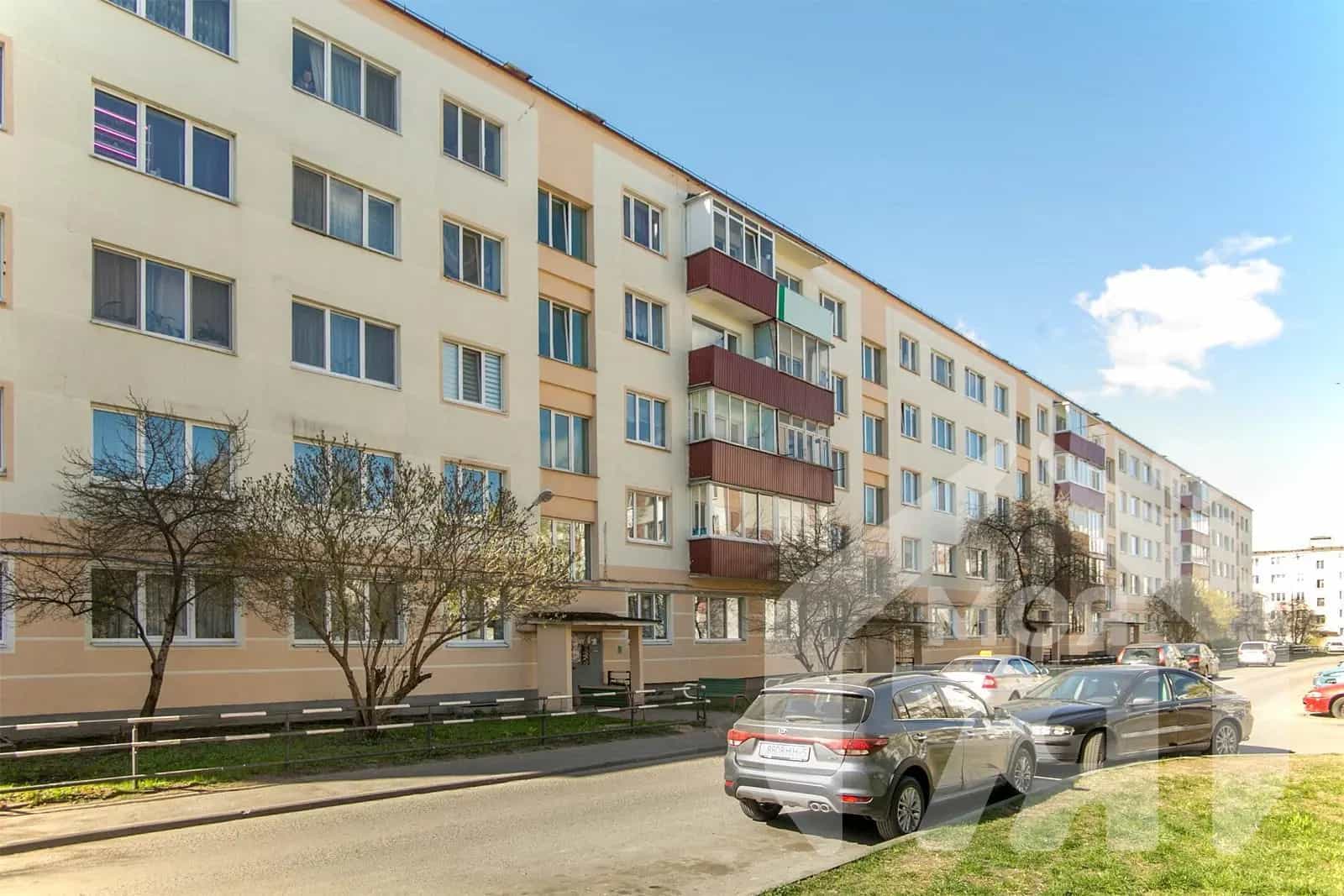 Беларусь, Минская область, Молодечно, улица Якуба Ясинского, 9, фото 15