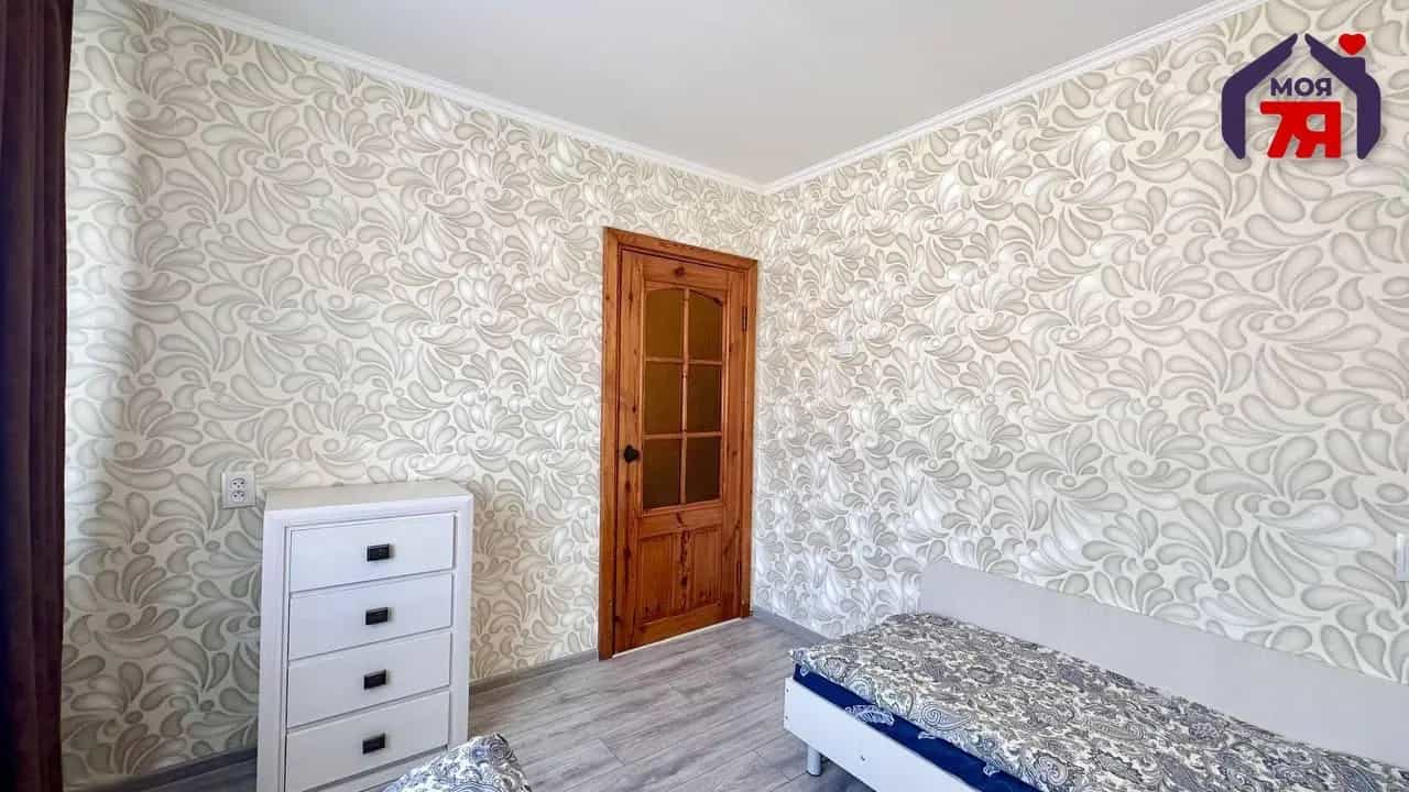 Беларусь, Минская область, Слуцк, Социалистическая улица, 142, фото 19
