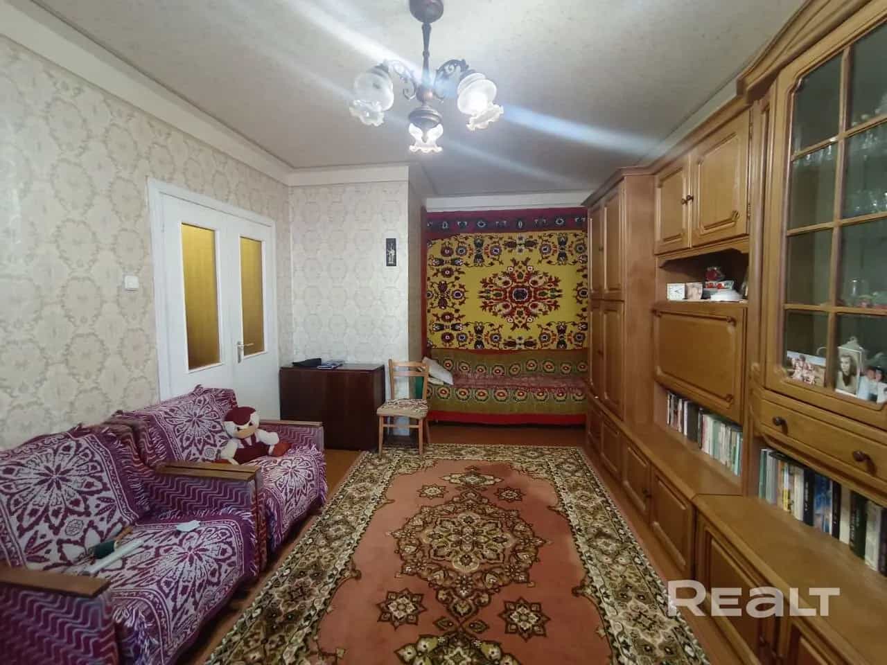 Беларусь, Минская область, Молодечненский район, Чистинский сельсовет, посёлок Чисть, улица Гастелло, 1, фото 2