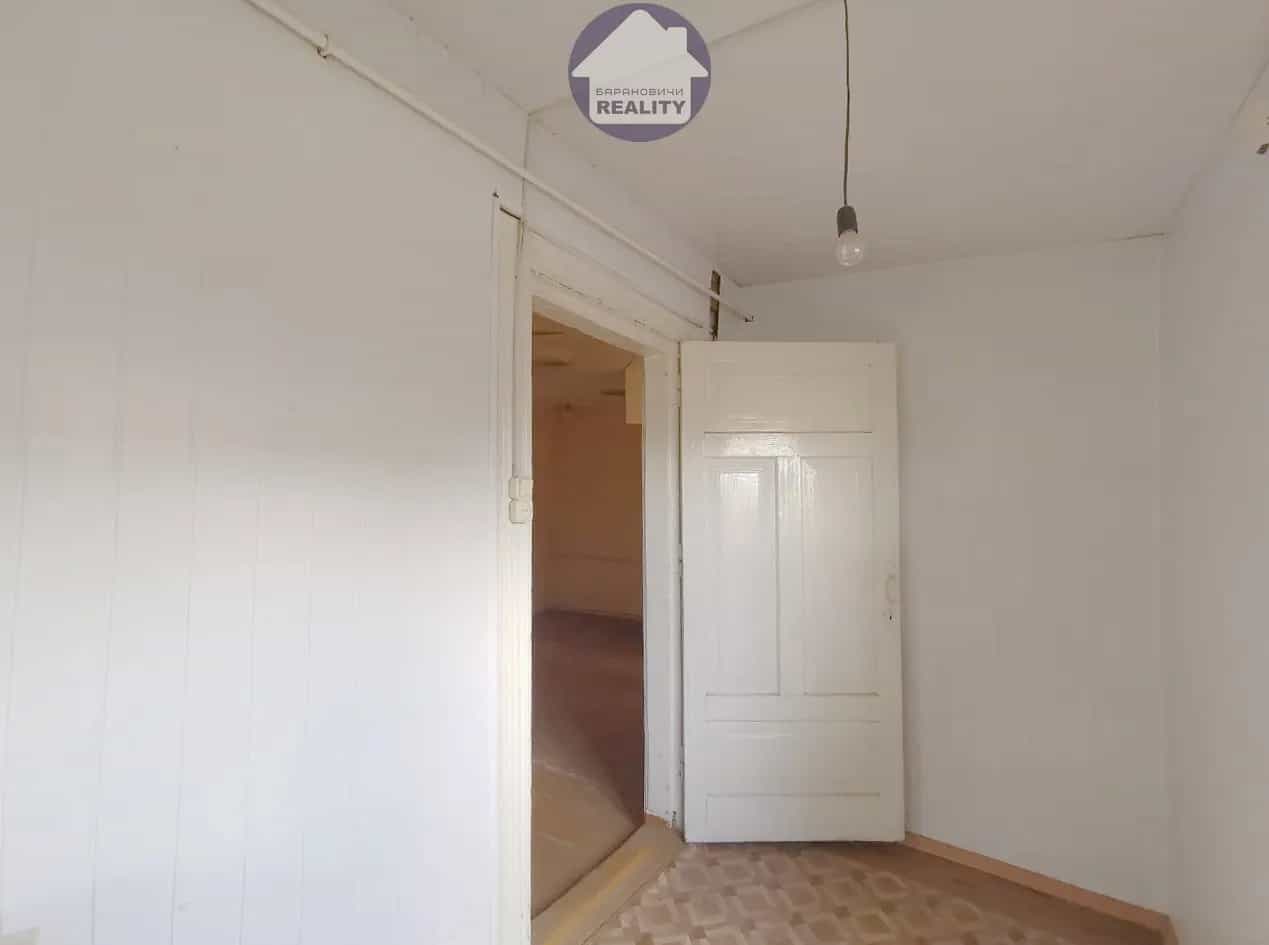 Беларусь, Брестская область, Барановичи, улица Ленина, 18/5, фото 7