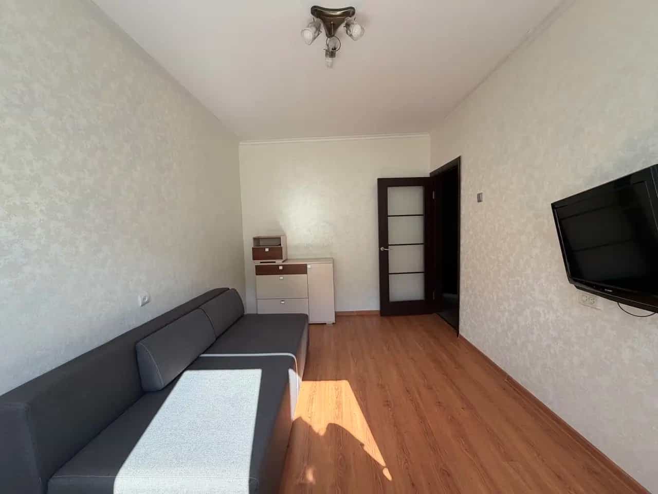 Беларусь, Гродно, улица Тавлая, 42, фото 6
