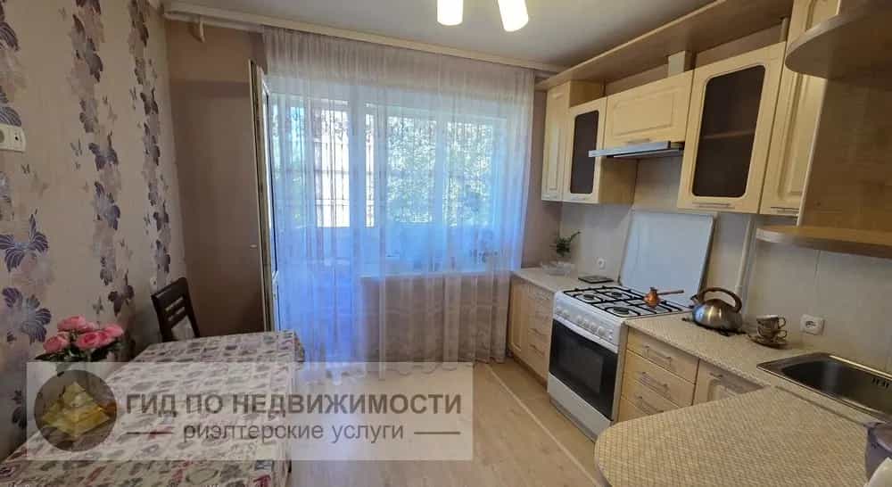 Беларусь, Гомель, улица Владимирова, 69, фото 9
