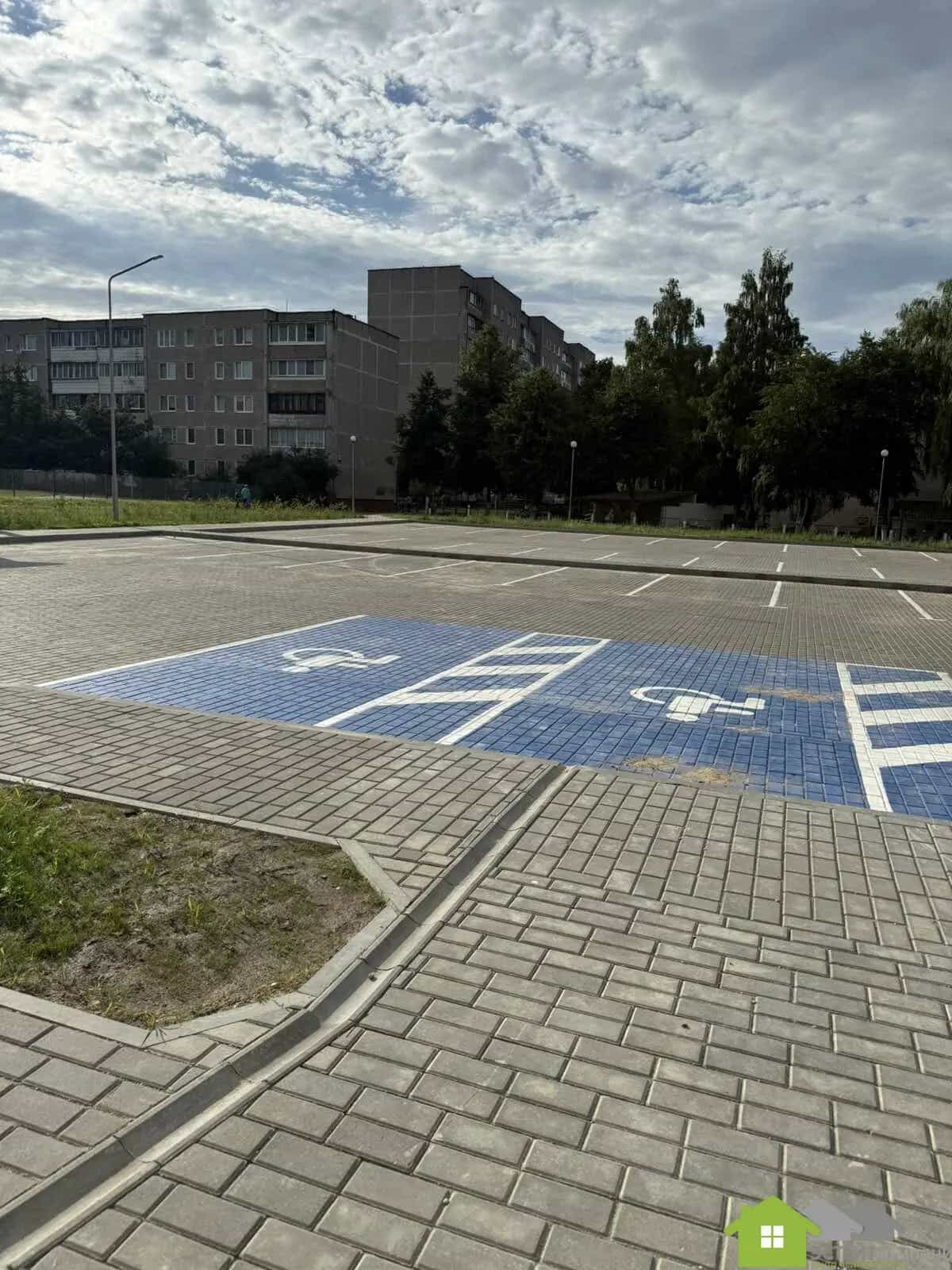 Беларусь, Гродненская область, Лида, улица Тухачевского, 49А, фото 17