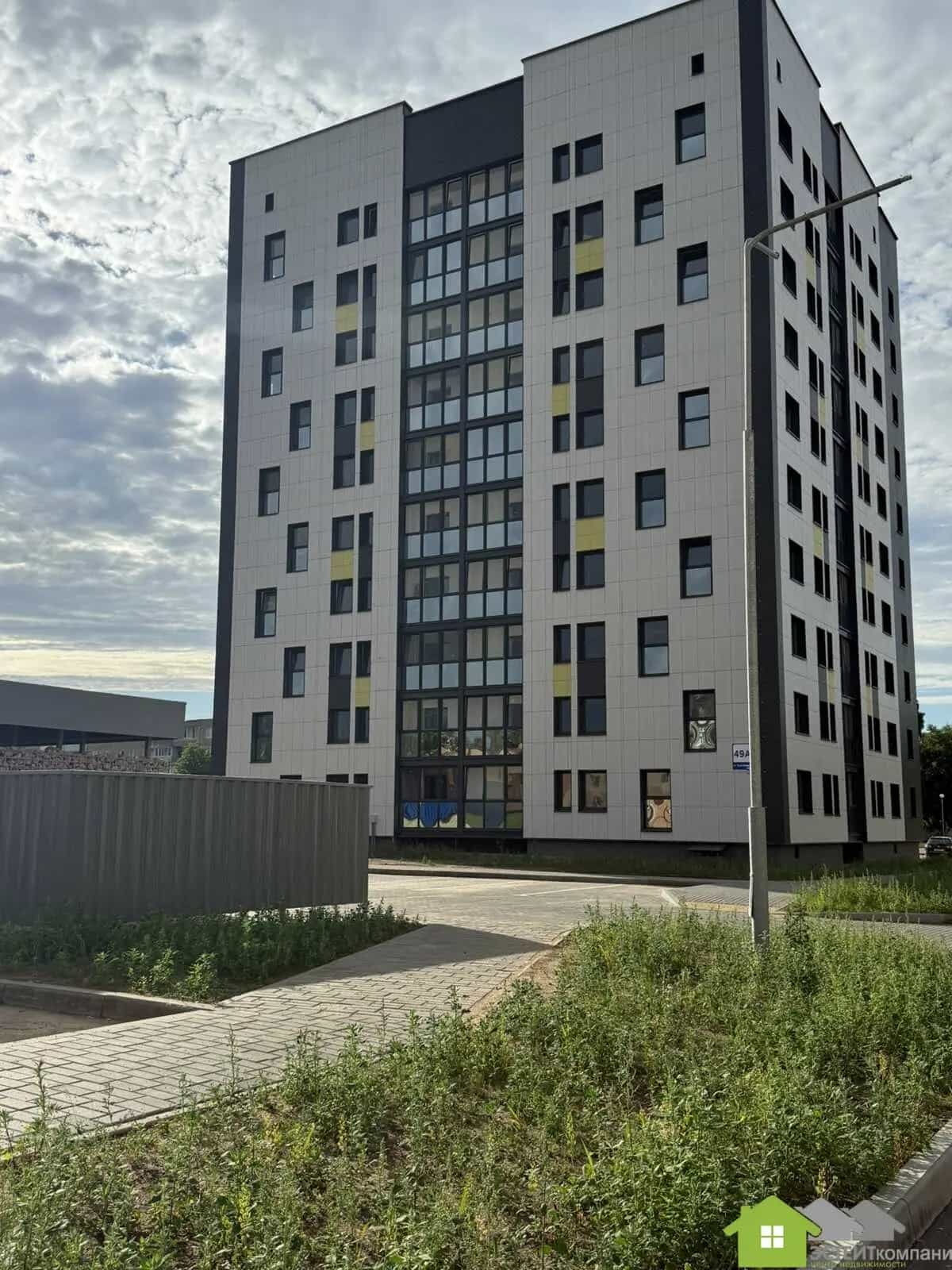 Беларусь, Гродненская область, Лида, улица Тухачевского, 49А, фото 19