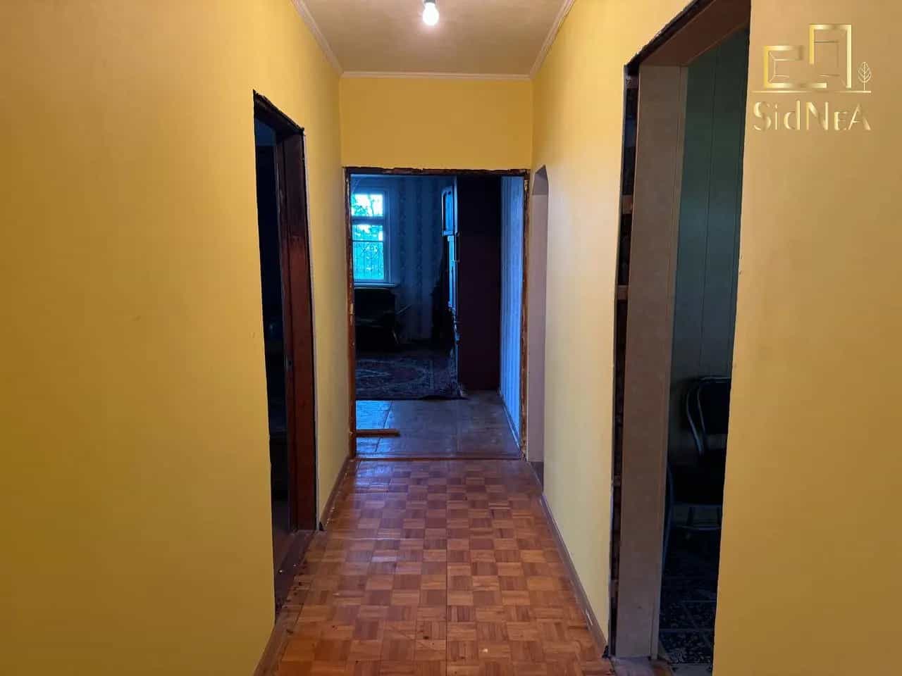 Беларусь, Гродненская область, Новогрудок, улица Ленина, 60, фото 14
