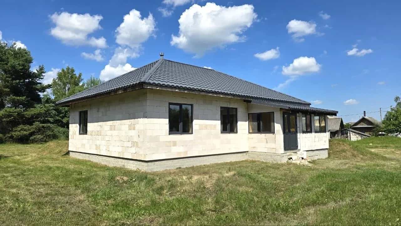 Беларусь, Минская область, Вилейский район, Людвиновский сельсовет, деревня Гедевичи, Красивая улица, 56А, фото 2