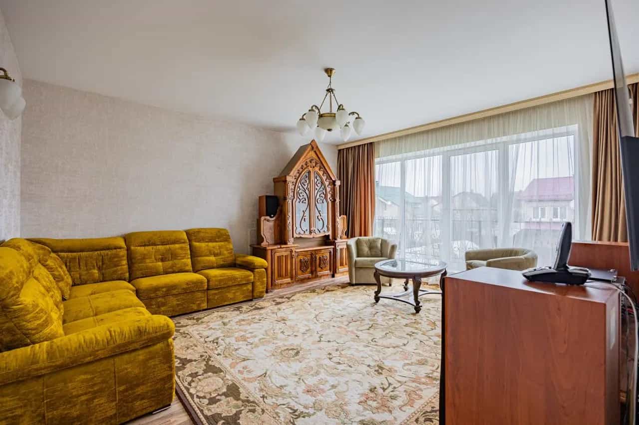 Беларусь, Минская область, Борисов, 2-й Молодёжный переулок, 6, фото 9