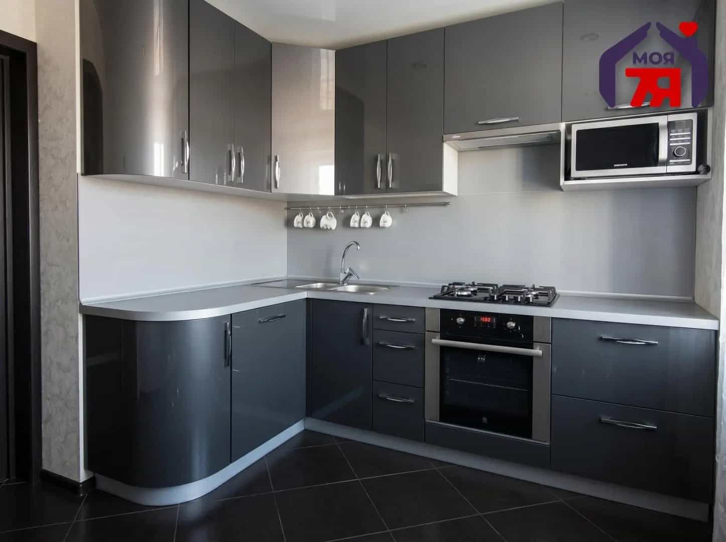 Беларусь, Минская область, Солигорск, Железнодорожная улица, 28, фото 2