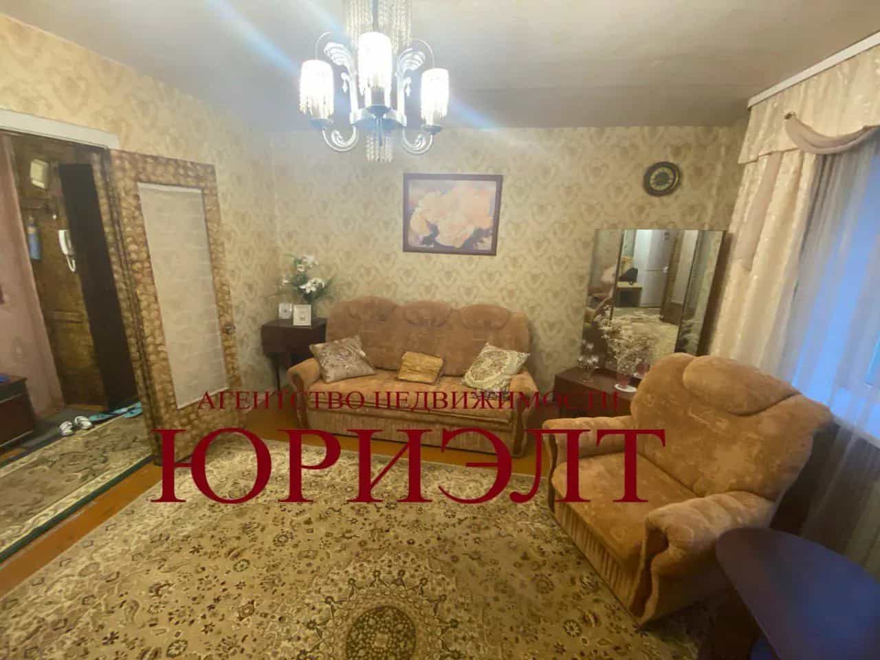 Беларусь, Гомельская область, Жлобин, 1-й микрорайон, 11