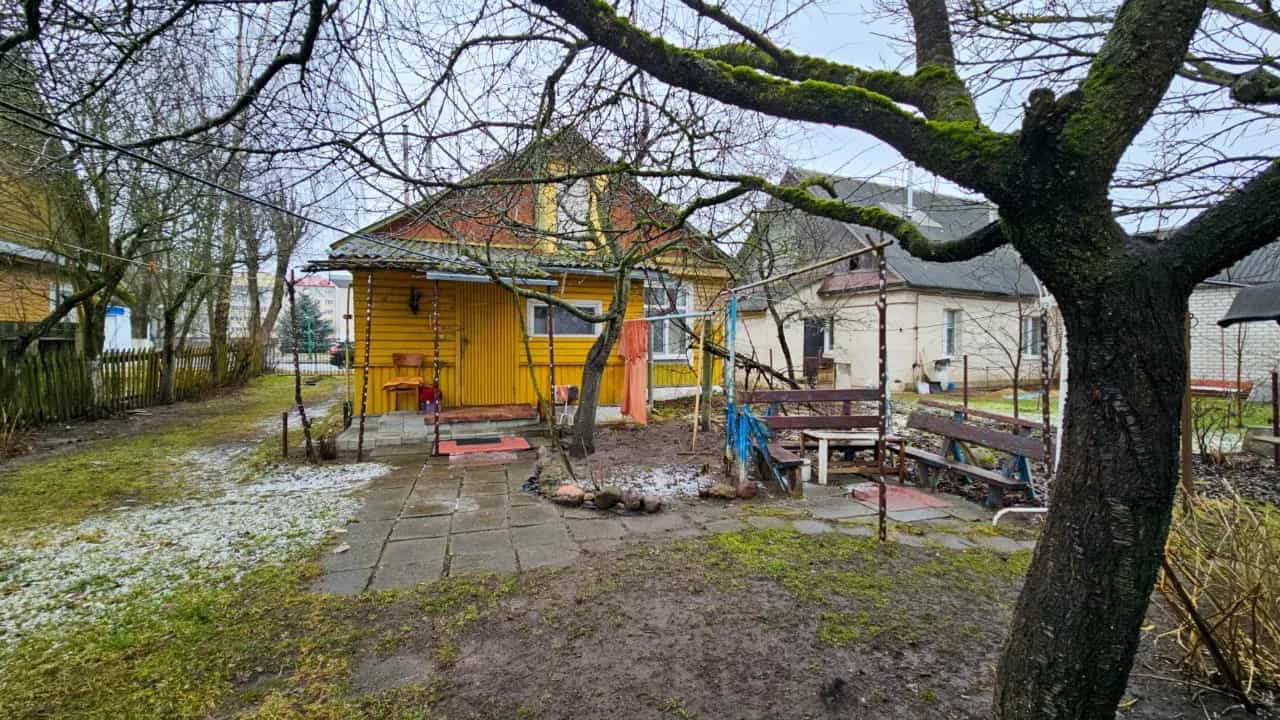 Беларусь, Гродненская область, городской посёлок Вороново, Советская улица, 65, фото 4