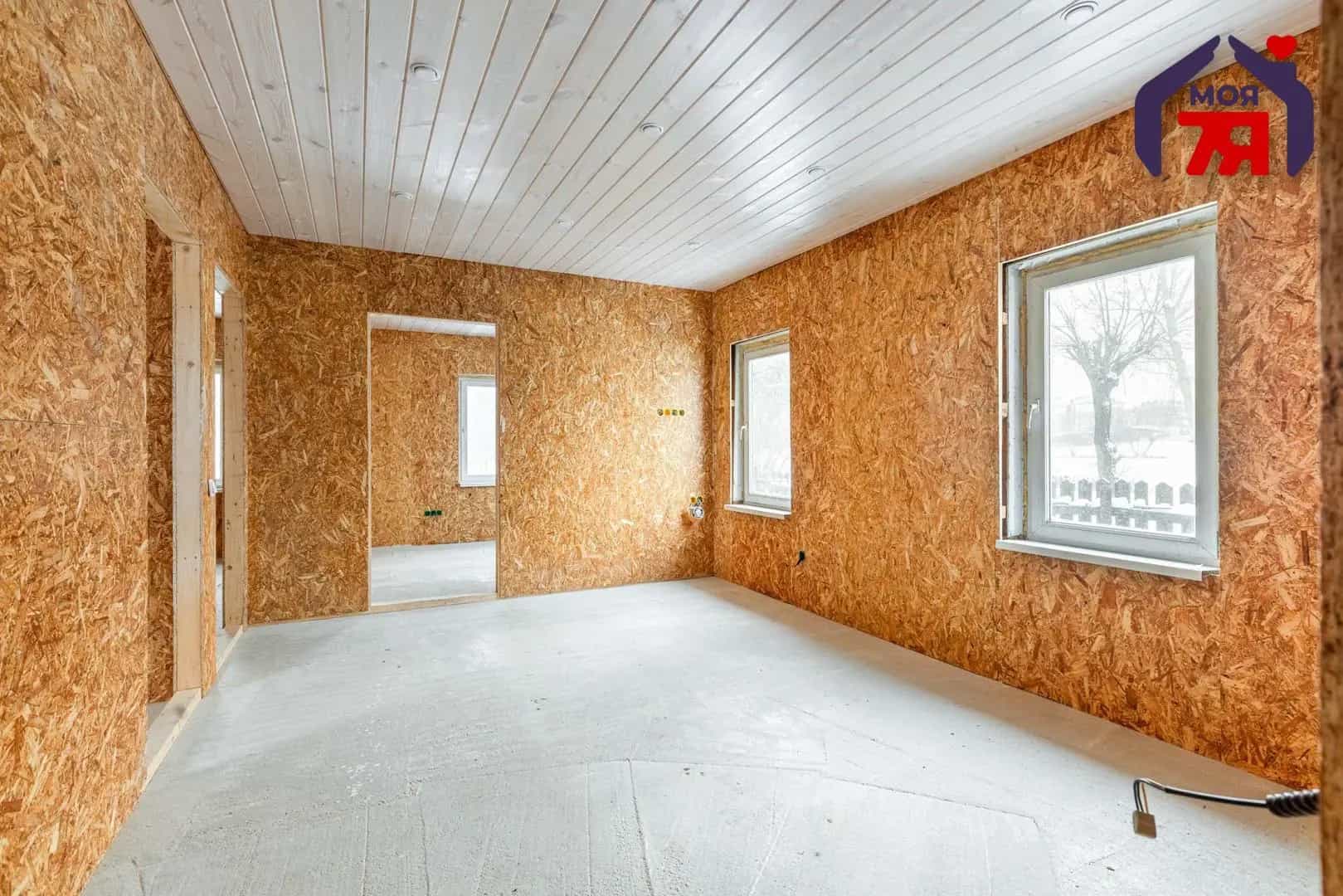 Беларусь, Минская область, Логойск, улица Крылова, 12, фото 9