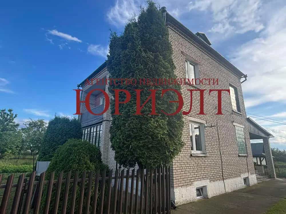 Беларусь, Гродненская область, Щучинский район, агрогородок Каменка, Октябрьская улица, 15А