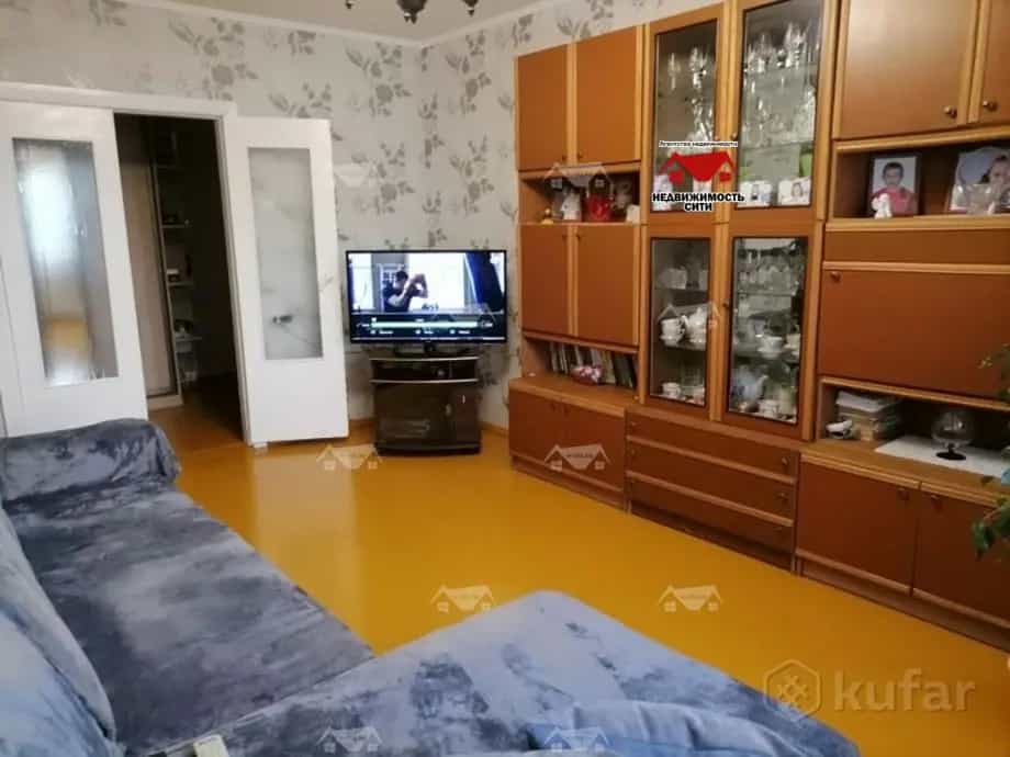 Беларусь, Гомельская область, Жлобин, Поплавская улица, 3, фото 4